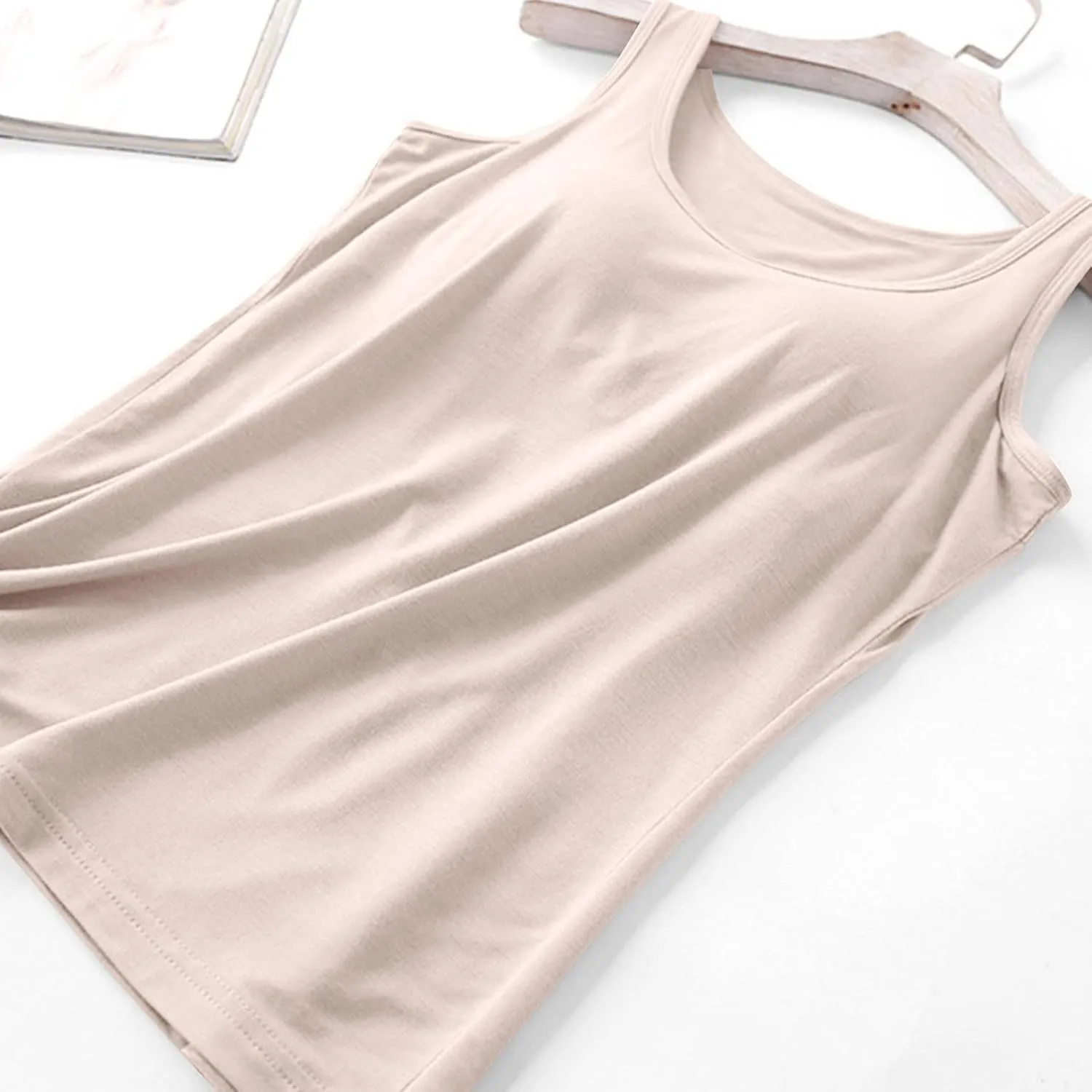 Shelf Bra Tanks for Women Summer Trendy Padded Tank Tops Basic Classic Cozy Undershirts Outfit with Built in Bras