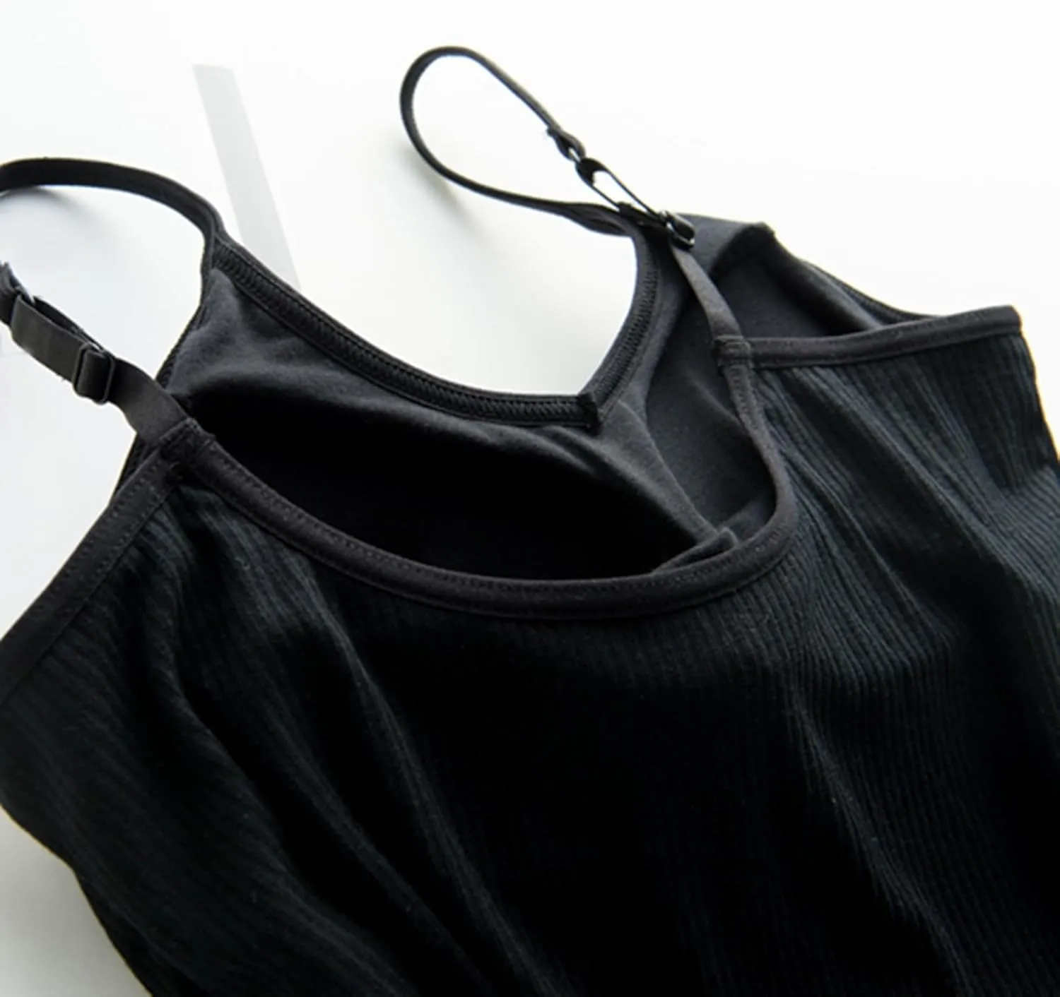 Tank Tops for Women Built in Bra Adjustable Spaghetti Strap Summer Sexy Back Cross Outfits Workout Layering Camisole