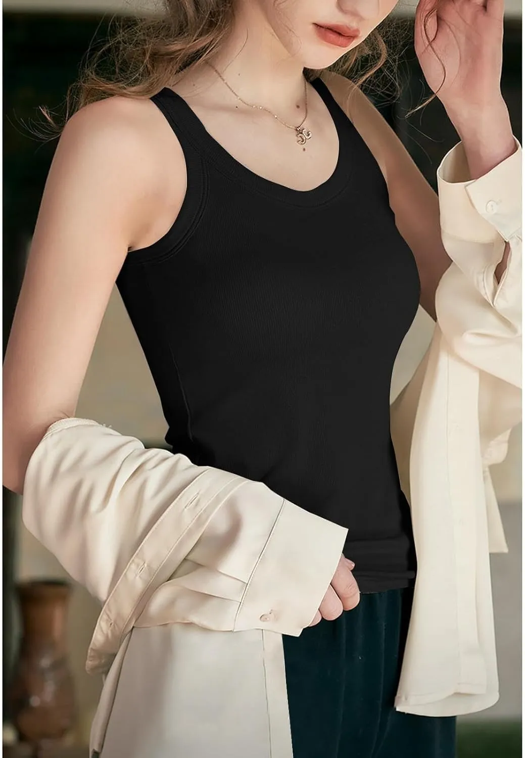 Trendy 2025 Camisoles Top Women’s Sleeveless Shirt Quick-Dry Lightweight Tank Top Going Out Y2K Blouses