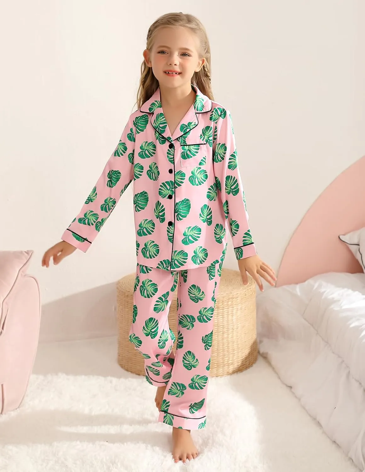 Veseacky Unisex Satin Pajamas Set Boys Girls Silk Pjs for Kids Long Sleeve 2 Piece Sleepwear Button-Down Nightwear(4-13T)