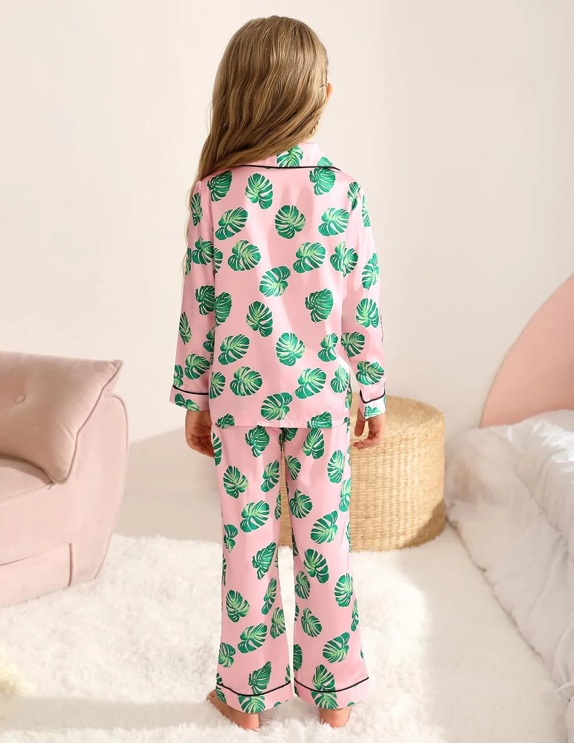 Veseacky Unisex Satin Pajamas Set Boys Girls Silk Pjs for Kids Long Sleeve 2 Piece Sleepwear Button-Down Nightwear(4-13T)