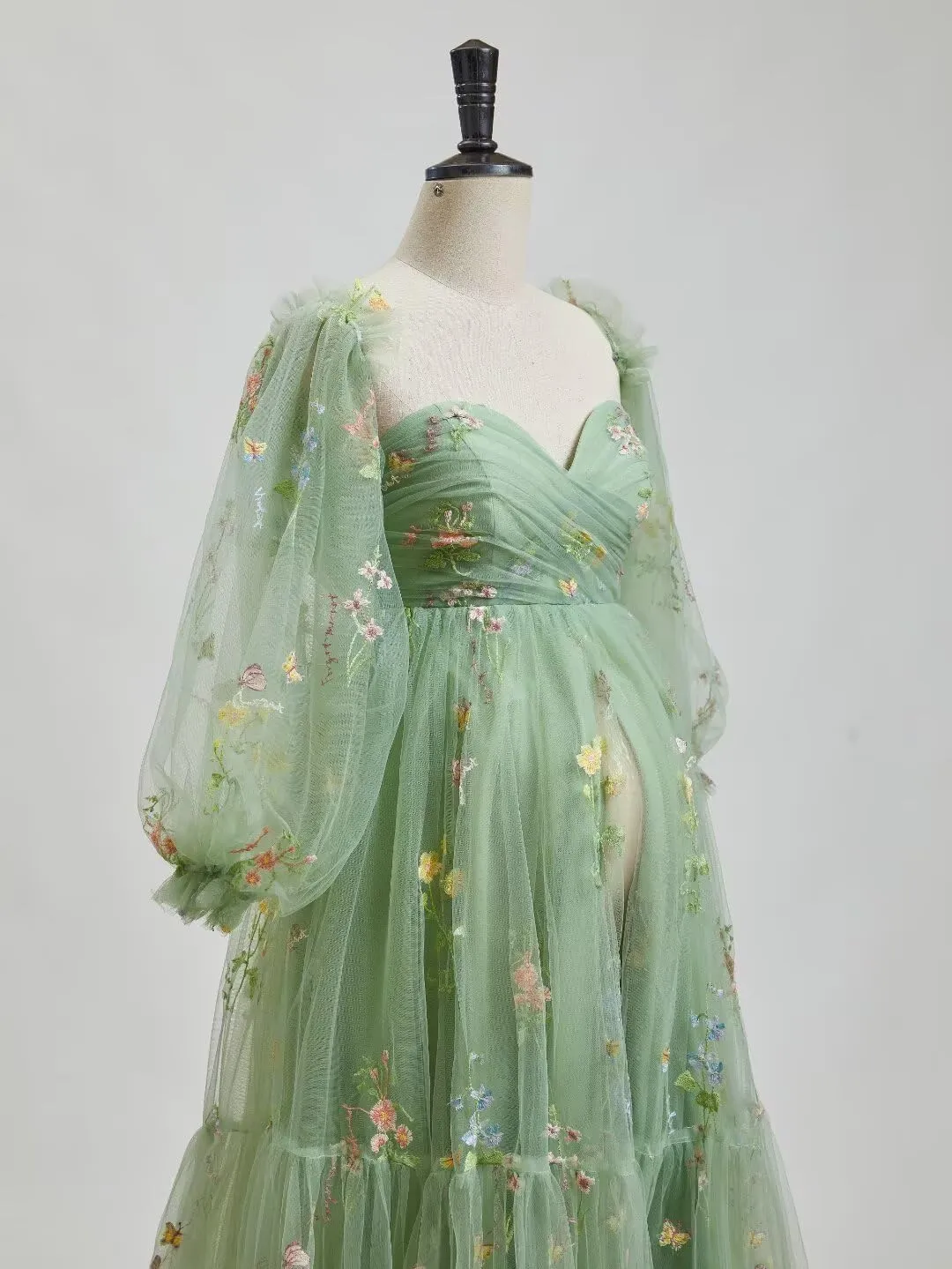 Wchecalino Flower Embroidery Tulle Maternity Dresses for Photoshoot Ruffles Puffy Sleeve Long Robes for Baby Shower